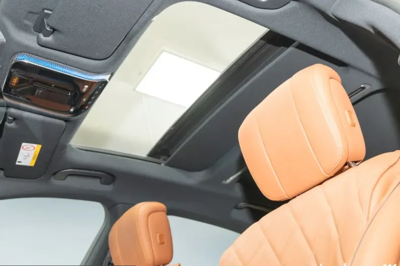 Mercedes-Benz S 450 (Clasa S) din 2024 cu 11.100 km - oferta MER223760 - foto 13