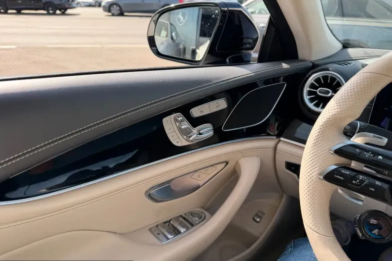 Mercedes-Benz AMG GT (Clasa GT) din 2022 cu 78.280 km - oferta MER223763 - foto 17