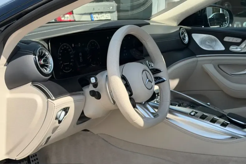 Mercedes-Benz AMG GT (Clasa GT) din 2024 cu 112.490 km - oferta MER223764 - foto 18