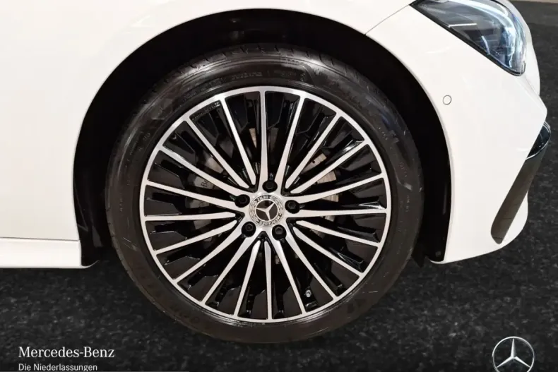 Mercedes-Benz CLE 300 (Clasa CLE) din 2025 cu 6.951 km - oferta MER223774 - foto 4