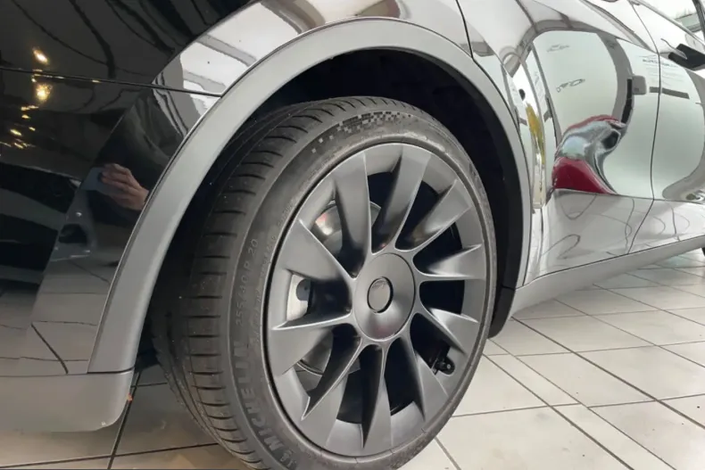 Tesla Model Y din 2023 cu 49.500 km - oferta TES223780 - foto 6