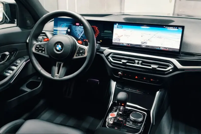 BMW M3 (Seria 3) din 2024 cu 34.672 km - oferta BMW223781 - foto 37