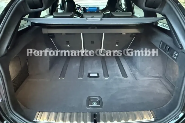 BMW M3 (Seria 3) din 2023 cu 73.122 km - oferta BMW223782 - foto 20