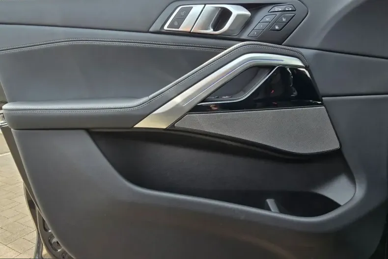 BMW X6 (Seria X) din 2025 cu 25.799 km - oferta BMW223792 - foto 12
