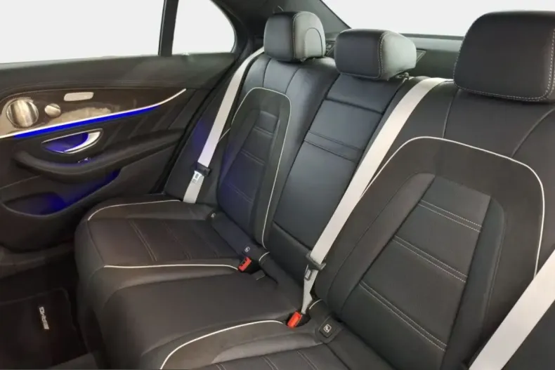 Mercedes-Benz E 63 AMG (Clasa E) din 2023 cu 32.392 km - oferta MER223793 - foto 16
