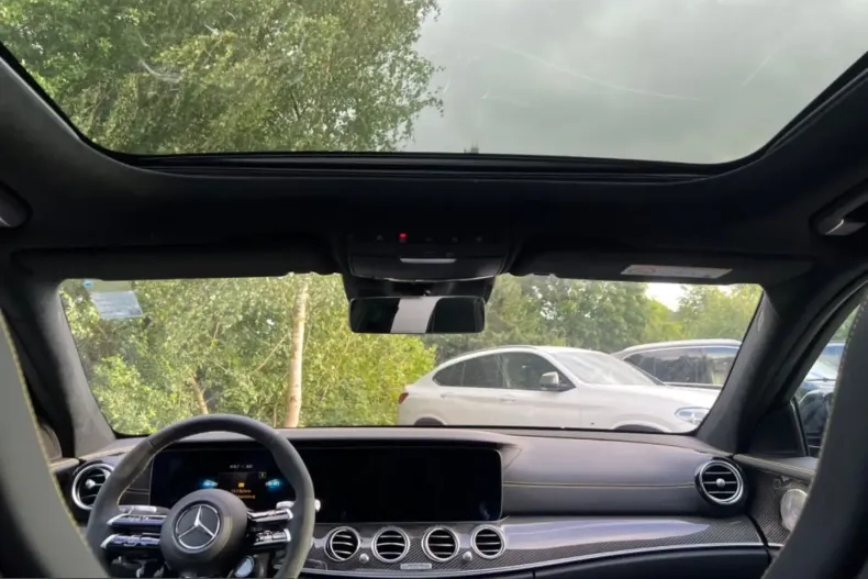 Mercedes-Benz E 63 AMG (Clasa E) din 2023 cu 7.900 km - oferta MER223794 - foto 9