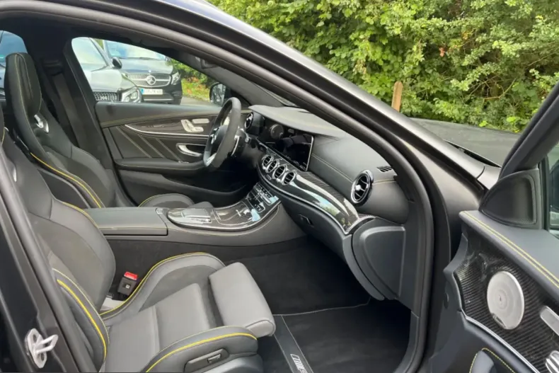 Mercedes-Benz E 63 AMG (Clasa E) din 2023 cu 7.900 km - oferta MER223794 - foto 11