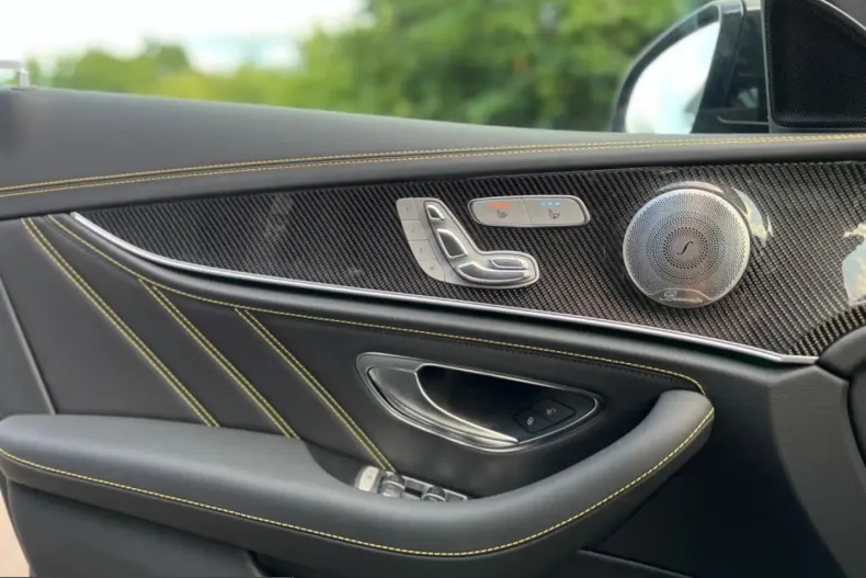Mercedes-Benz E 63 AMG (Clasa E) din 2023 cu 7.900 km - oferta MER223794 - foto 16