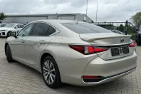 Lexus ES 300 din 2021 cu 60.362 km - oferta LEX223797 - foto 6