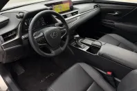 Lexus ES 300 din 2021 cu 60.362 km - oferta LEX223797 - foto 7