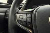 Lexus ES 300 din 2021 cu 60.362 km - oferta LEX223797 - foto 13