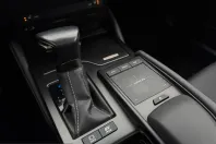Lexus ES 300 din 2021 cu 60.362 km - oferta LEX223797 - foto 19