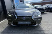 Lexus ES 300 din 2022 cu 73.150 km - oferta LEX223799 - foto 3