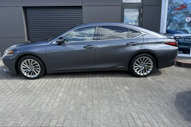 Lexus ES 300 din 2022 cu 73.150 km - oferta LEX223799 - foto 5