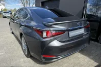 Lexus ES 300 din 2022 cu 73.150 km - oferta LEX223799 - foto 6