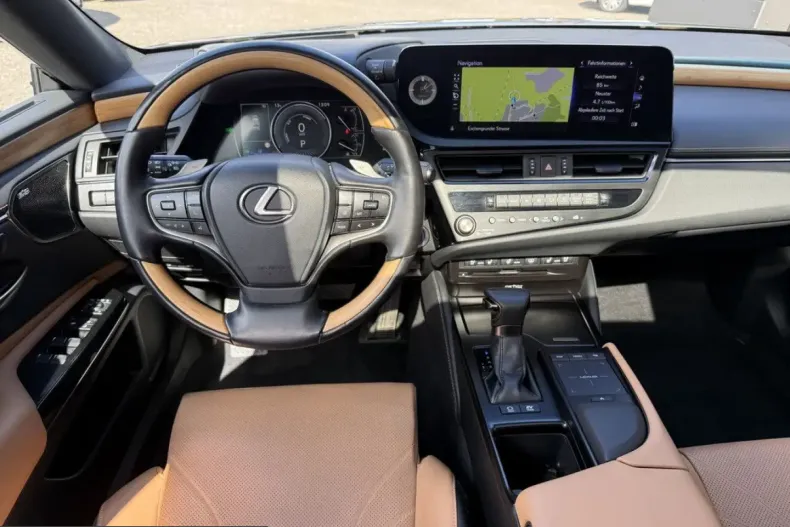 Lexus ES 300 din 2022 cu 73.150 km - oferta LEX223799 - foto 12