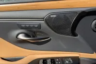 Lexus ES 300 din 2022 cu 73.150 km - oferta LEX223799 - foto 17