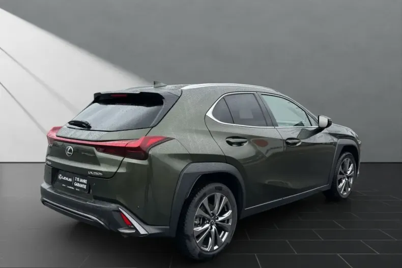 Lexus UX din 2023 cu 21.208 km - oferta LEX223802 - foto 6