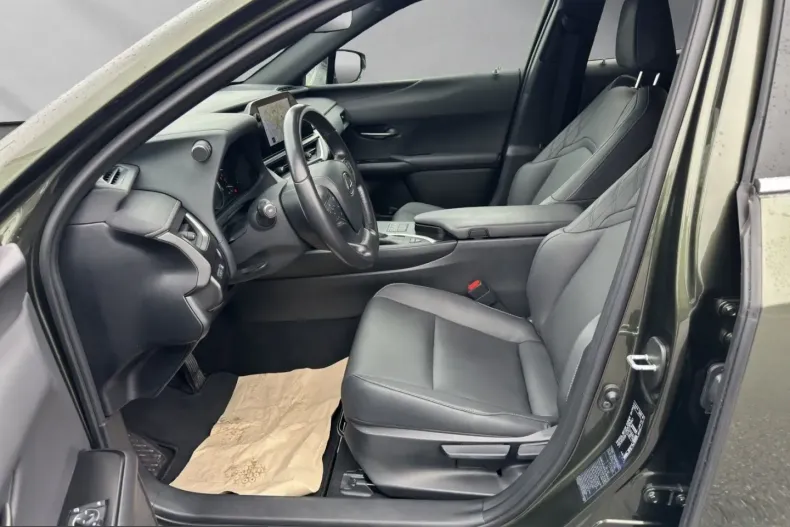 Lexus UX din 2023 cu 21.208 km - oferta LEX223802 - foto 9