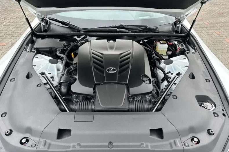 Lexus LC 500 din 2022 cu 15.000 km - oferta LEX223804 - foto 7