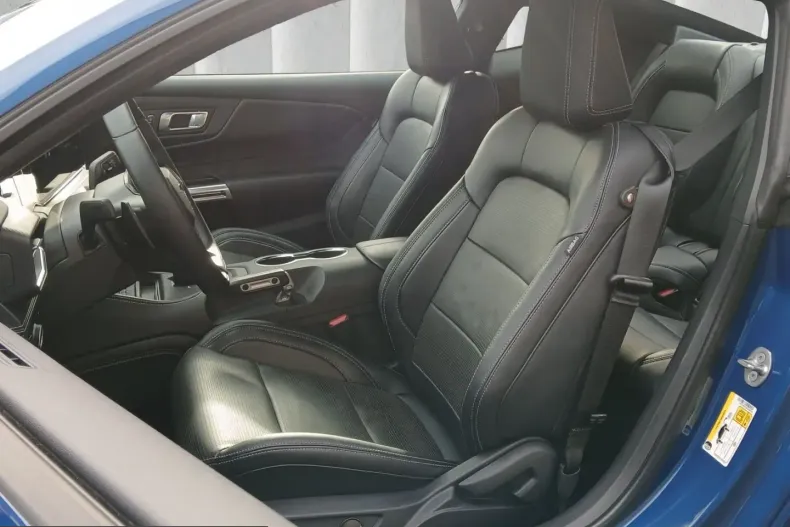 Ford Mustang din 2025 cu 4.167 km - oferta FOR223806 - foto 9