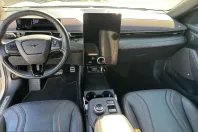 Ford Mustang Mach-E din 2023 cu 17.000 km - oferta FOR223808 - foto 8