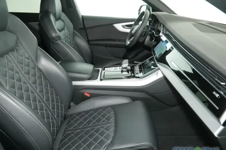 Audi Q8 din 2024 cu 31.990 km - oferta AUD223813 - foto 6