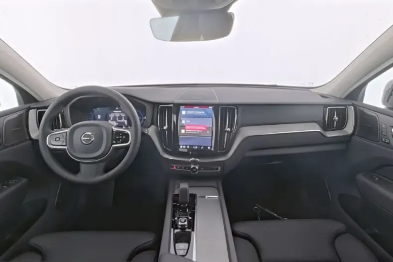Volvo XC60 din 2025 cu 28.452 km - oferta VOL223814 - foto 5