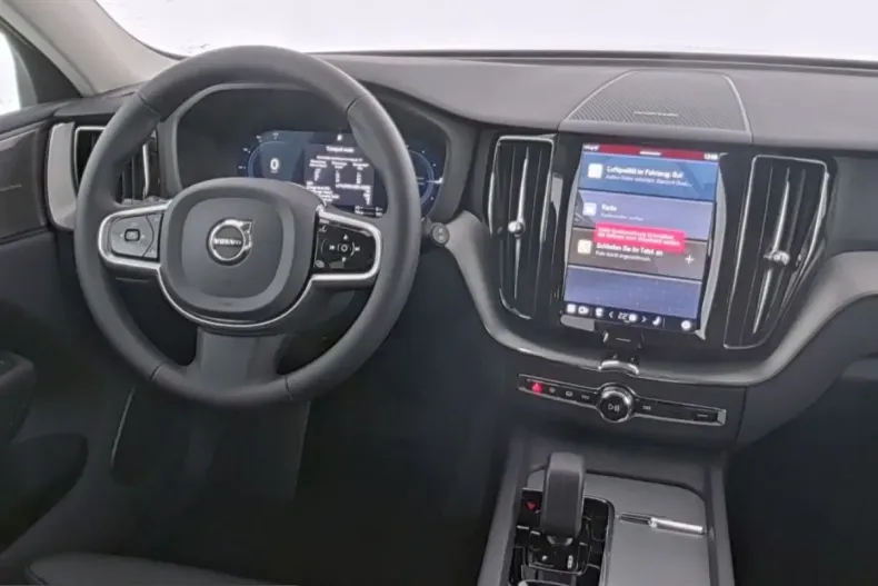 Volvo XC60 din 2025 cu 28.452 km - oferta VOL223814 - foto 8