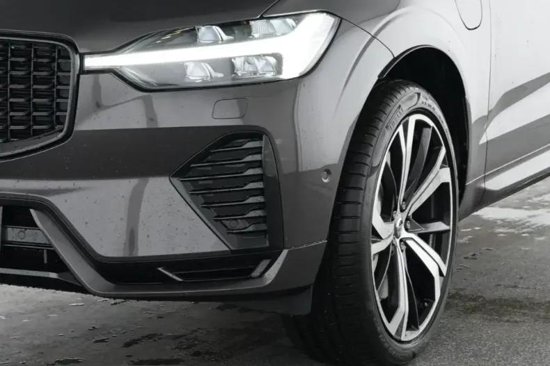 Volvo XC60 din 2025 cu 28.452 km - oferta VOL223814 - foto 10