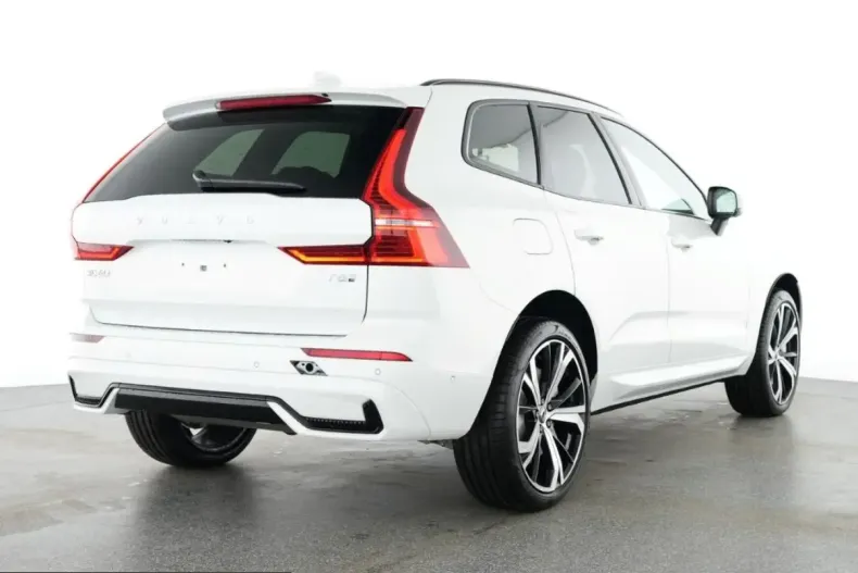 Volvo XC60 din 2025 cu 23.219 km - oferta VOL223815 - foto 2
