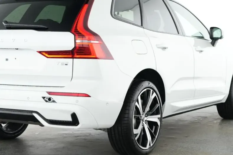 Volvo XC60 din 2025 cu 23.219 km - oferta VOL223815 - foto 11