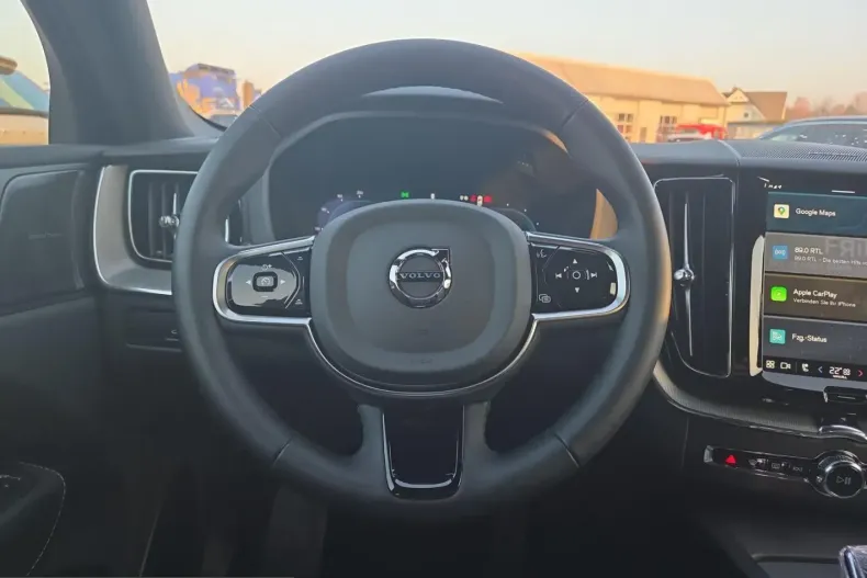 Volvo XC60 din 2025 cu 31.459 km - oferta VOL223817 - foto 12