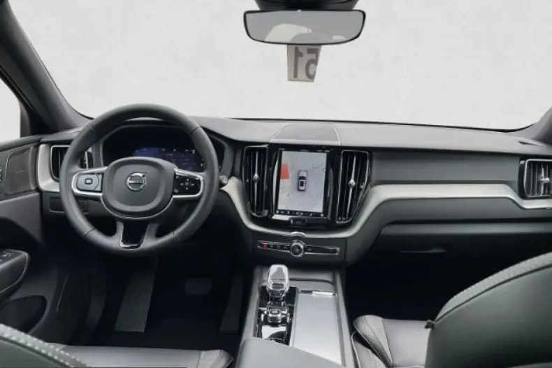 Volvo XC60 din 2024 cu 20.269 km - oferta VOL223818 - foto 4