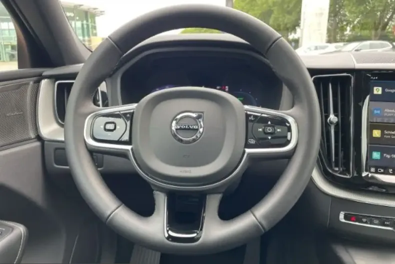 Volvo XC60 din 2024 cu 20.269 km - oferta VOL223818 - foto 14