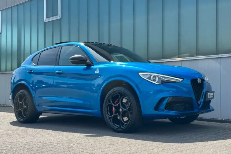 Alfa Romeo Stelvio din 2023 cu 27.979 km - oferta ALF223821 - foto 1
