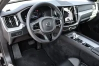 Volvo XC60 din 2024 cu 15.162 km - oferta VOL223822 - foto 4