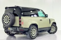 Land Rover Defender din 2023 cu 13.000 km - oferta LAN223829 - foto 4