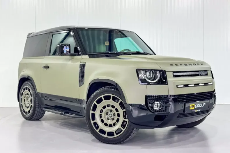 Land Rover Defender din 2023 cu 13.000 km - oferta LAN223829 - foto 6