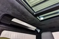 Land Rover Defender din 2023 cu 13.000 km - oferta LAN223829 - foto 13