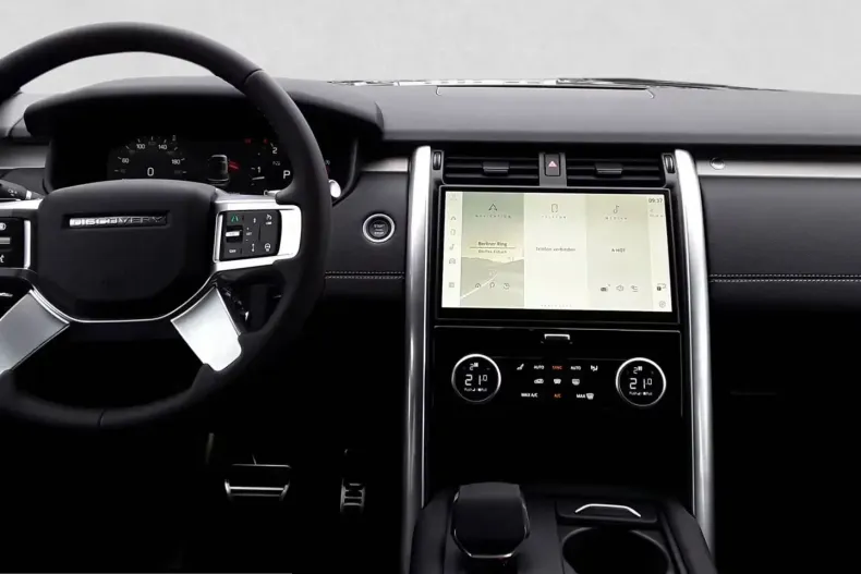 Land Rover Discovery din 2025 cu 27.300 km - oferta LAN223831 - foto 4