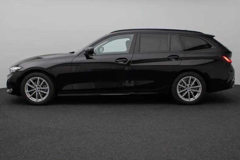 BMW 318i (Seria 3) din 2025 cu 19.123 km - oferta BMW223834 - foto 10