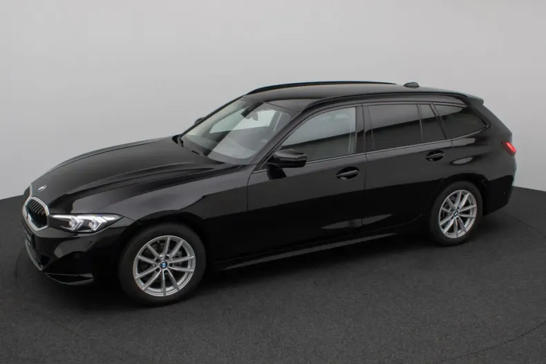 BMW 318i (Seria 3) din 2025 cu 19.123 km - oferta BMW223834 - foto 11