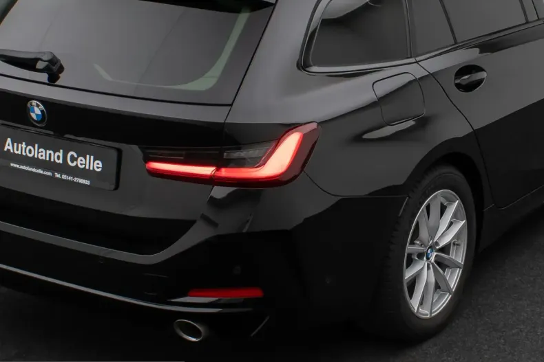 BMW 318i (Seria 3) din 2025 cu 19.123 km - oferta BMW223834 - foto 16