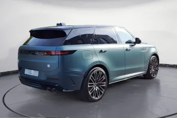Land Rover Range Rover Sport din 2025 - oferta LAN223835