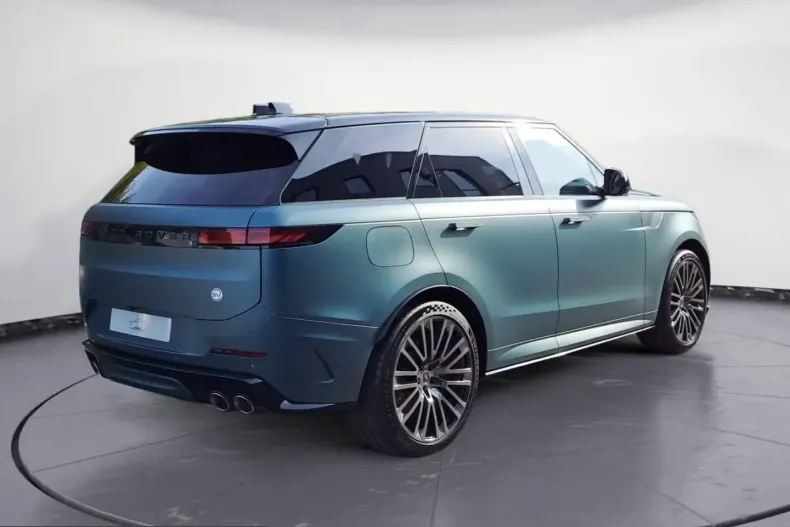 Land Rover Range Rover Sport din 2025 cu 3.501 km - oferta LAN223835 - foto 1