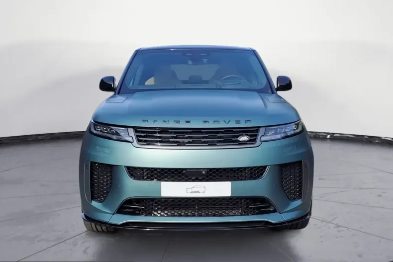 Land Rover Range Rover Sport din 2025 cu 3.501 km - oferta LAN223835 - foto 4