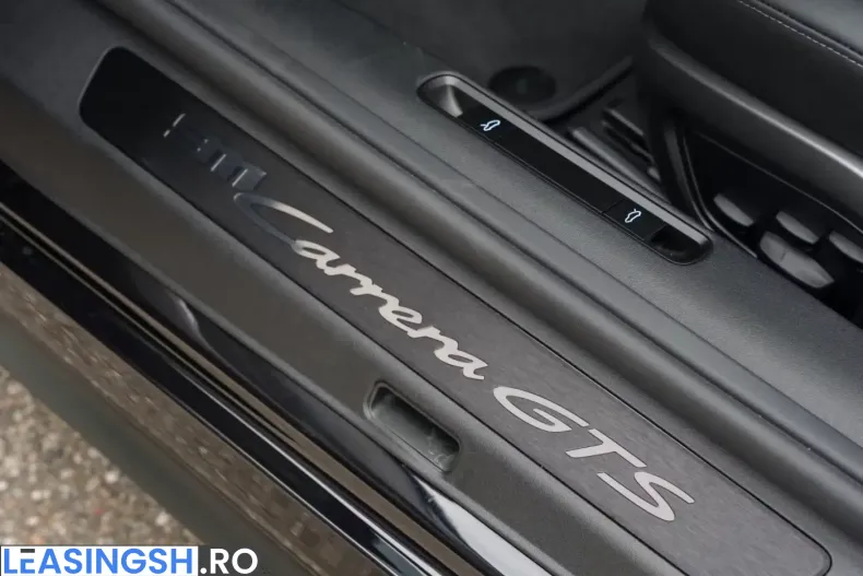 Porsche 992 din 2026 cu 0 km - oferta POR223837 - foto 15