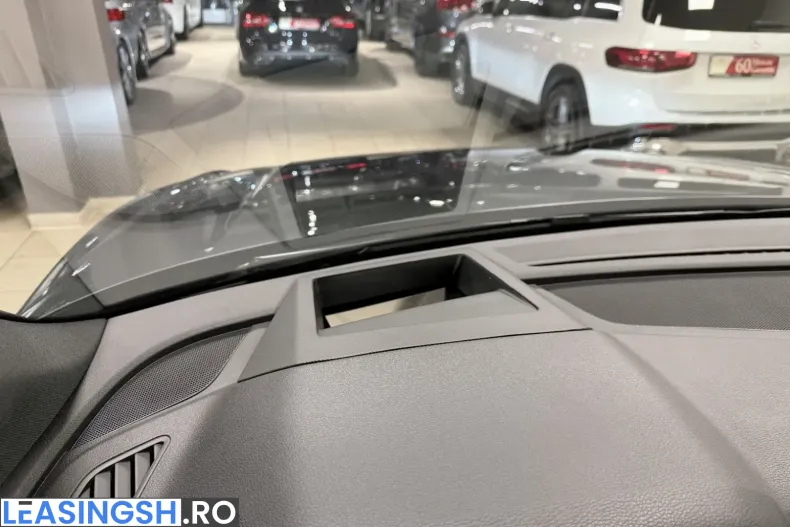 Audi Q5 din 2024 cu 12.100 km - oferta AUD223838 - foto 11