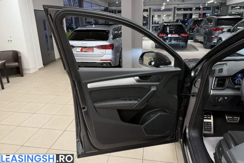 Audi Q5 din 2024 cu 12.100 km - oferta AUD223838 - foto 14